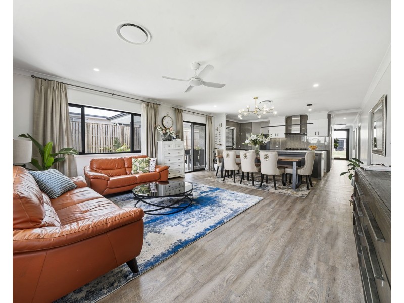 13 Ryder Avenue, Highfields QLD 4352