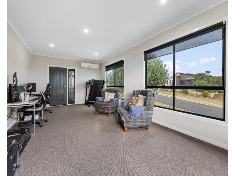 127 Steinberg Road, Highfields QLD 4352