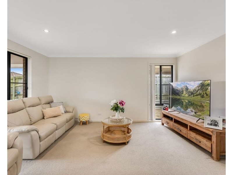 51 Kurrawa Crescent, Glenvale QLD 4350