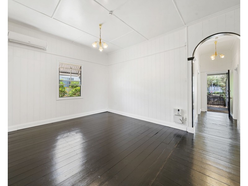 33 Raff Street, Toowoomba City QLD 4350