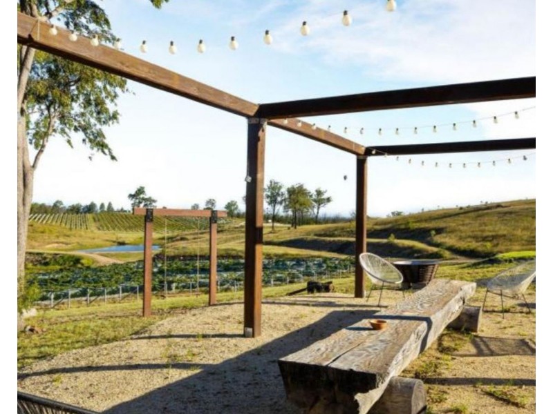 1 Ross St, Leyburn QLD 4365