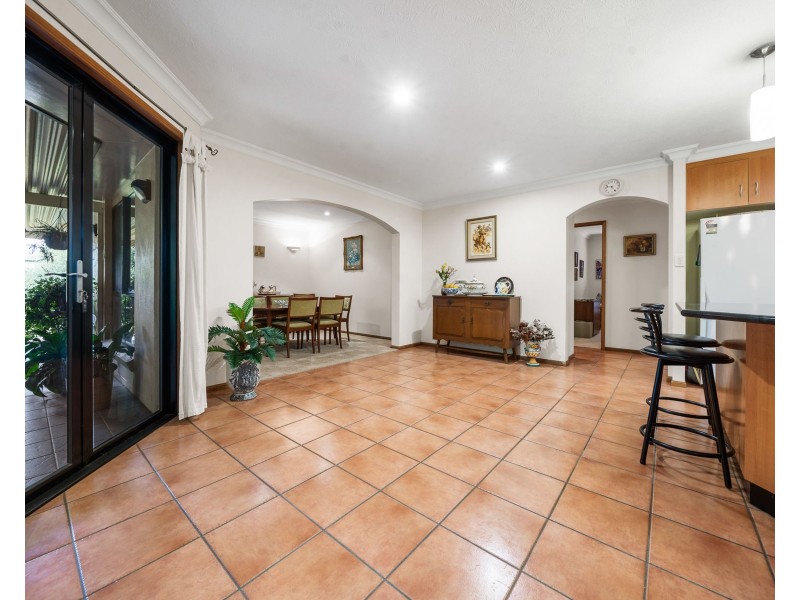 24 Pearl Court, Rangeville QLD 4350