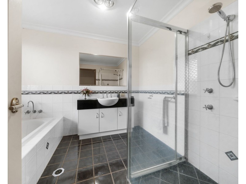 24 Pearl Court, Rangeville QLD 4350