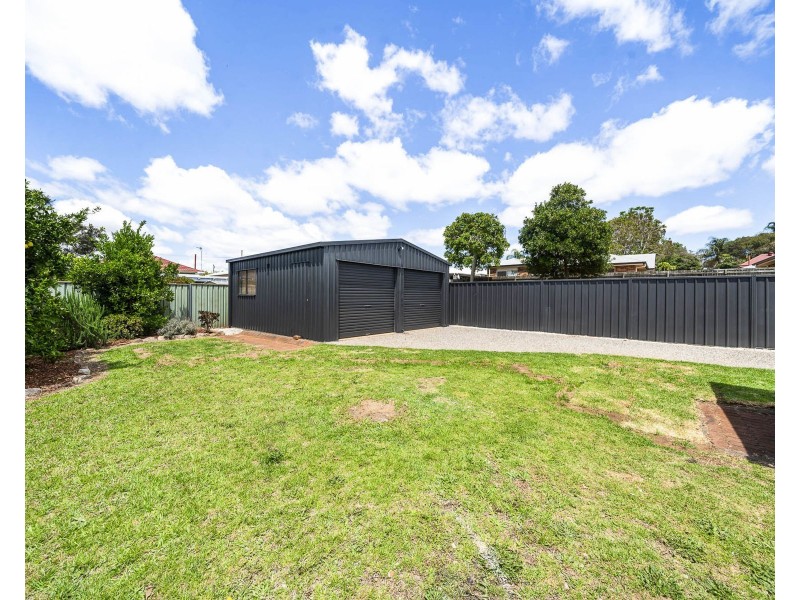 6a Lendrum Street, Newtown QLD 4350