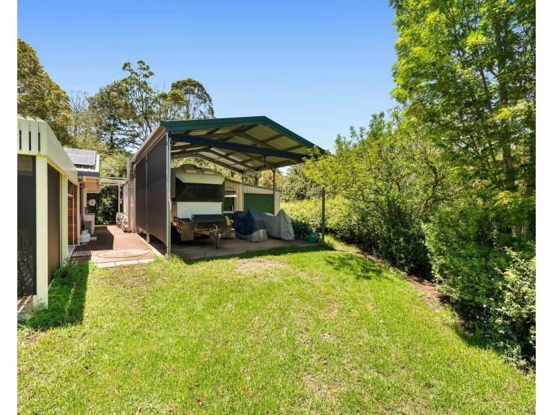7 Crestview Crescent, Blue Mountain Heights QLD 4350