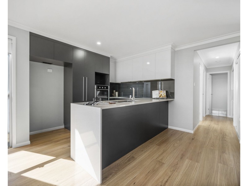 3/9 Grace View Street, Darling Heights QLD 4350