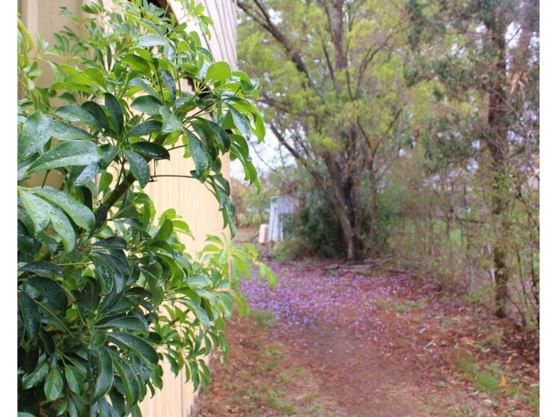 93 Chubb Street, One Mile QLD 4305