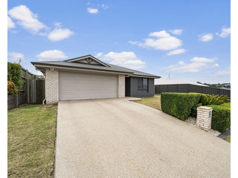 657 South Street, Glenvale QLD 4350