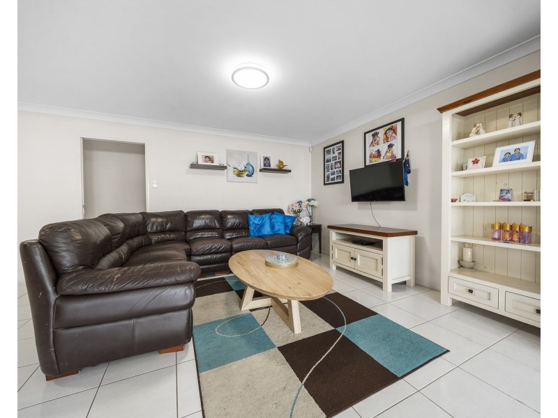 657 South Street, Glenvale QLD 4350