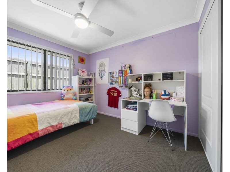 657 South Street, Glenvale QLD 4350