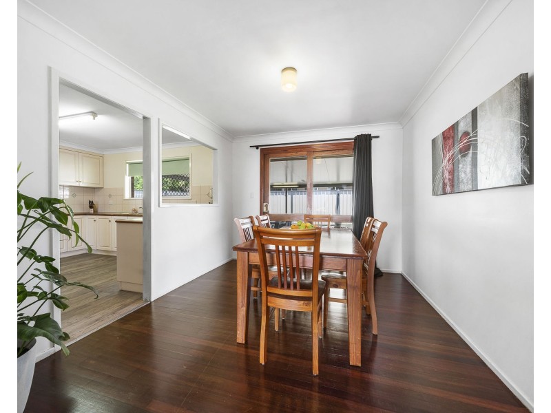 9 Bingara Street, Mount Lofty QLD 4350
