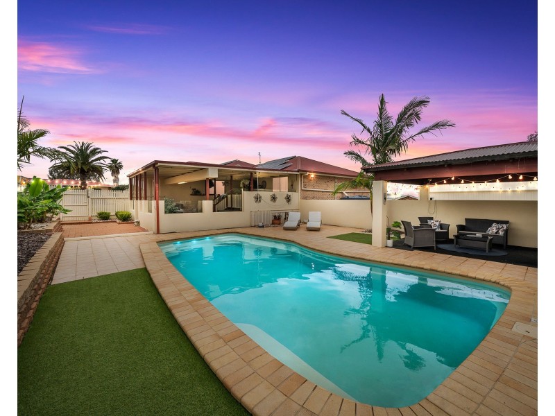 6 Schloss Court, Westbrook QLD 4350