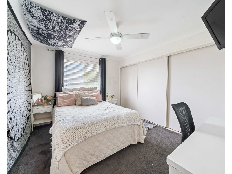 6 Schloss Court, Westbrook QLD 4350