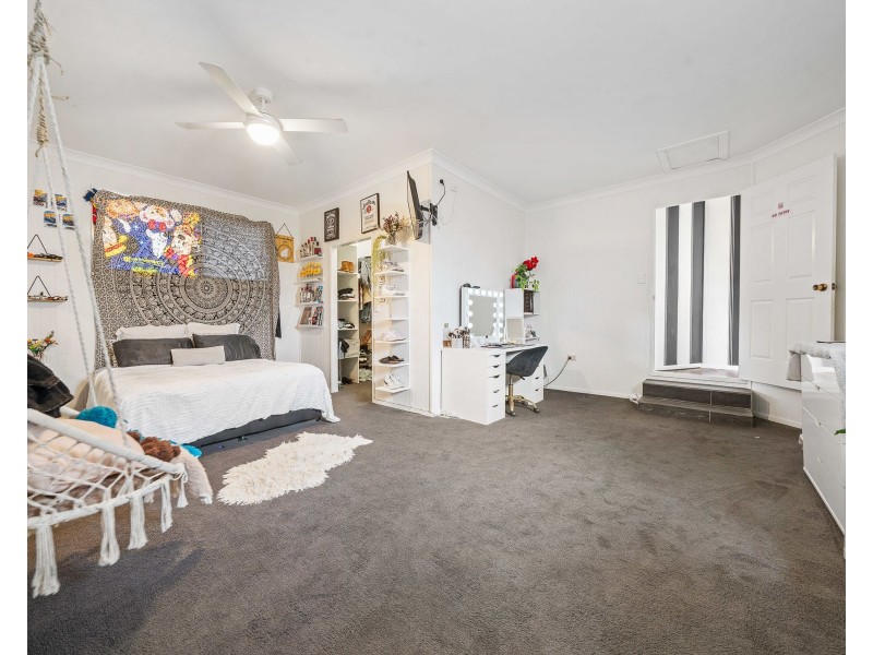 6 Schloss Court, Westbrook QLD 4350