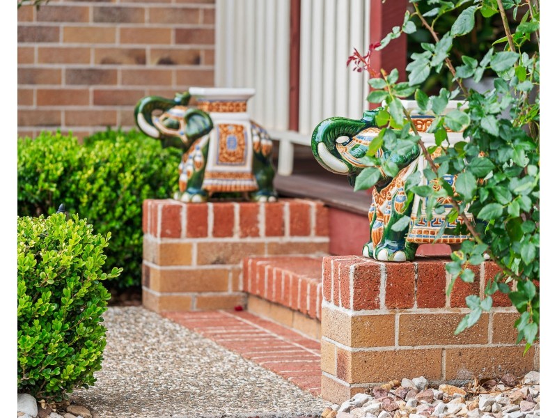 6 Schloss Court, Westbrook QLD 4350