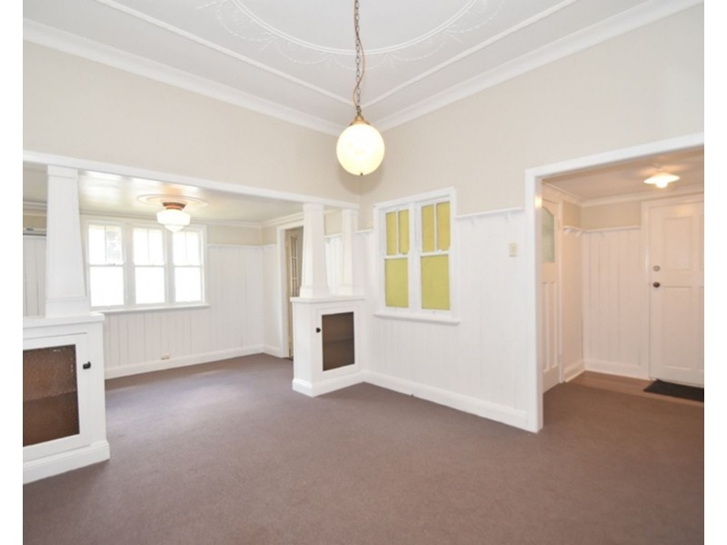 167A West Street, Newtown QLD 4350