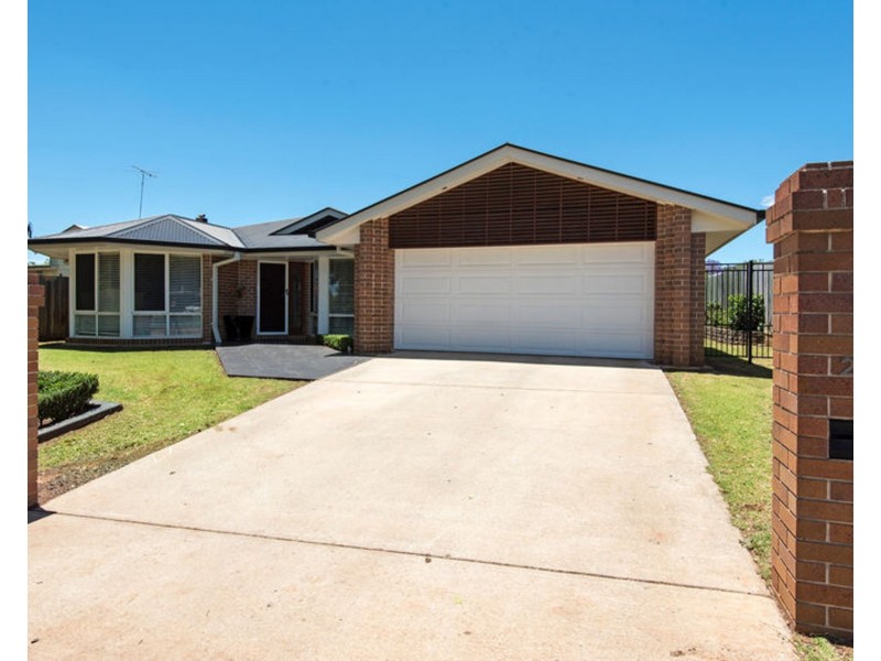 222 Hume Street, South Toowoomba QLD 4350