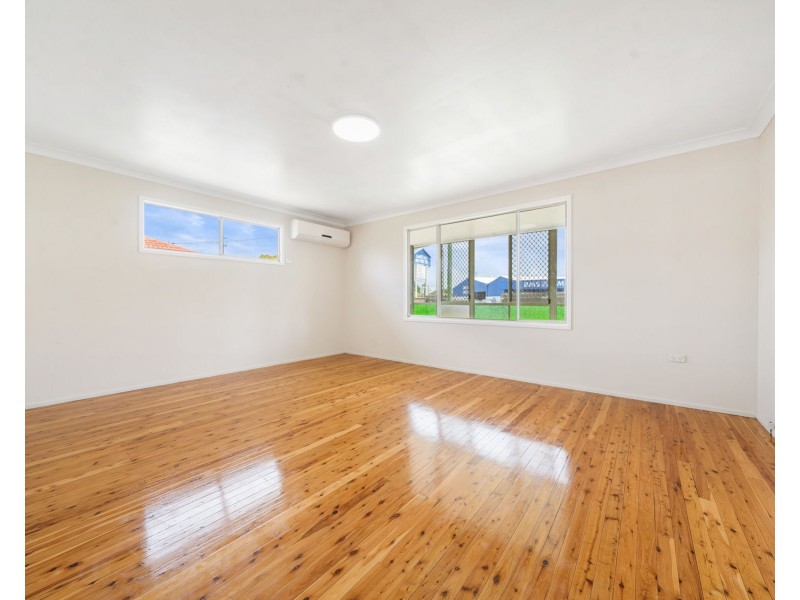 433 Stenner Street, Harristown QLD 4350