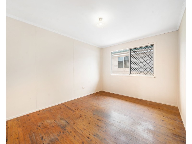 433 Stenner Street, Harristown QLD 4350