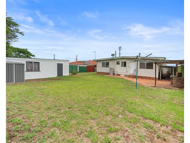 433 Stenner Street, Harristown QLD 4350