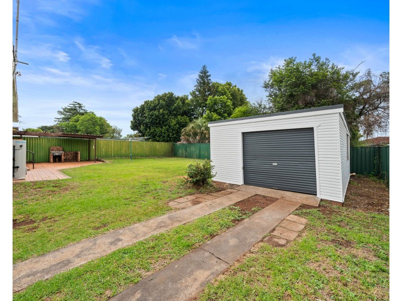 433 Stenner Street, Harristown QLD 4350