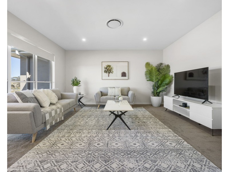 18 McEwan Crescent, Kearneys Spring QLD 4350