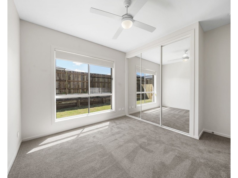 18 McEwan Crescent, Kearneys Spring QLD 4350