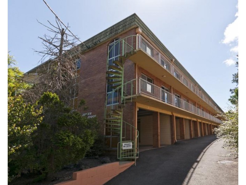 22/33 Margaret Street, East Toowoomba QLD 4350