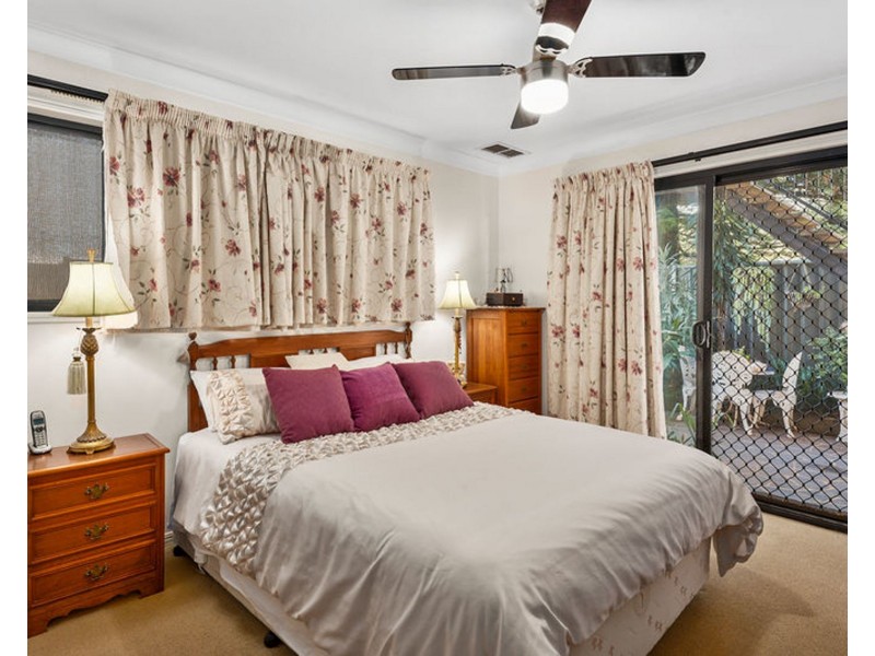 2/261 North Street, Wilsonton Heights QLD 4350