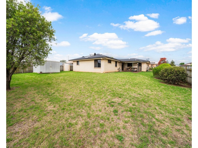 3 Melody Drive, Harristown QLD 4350