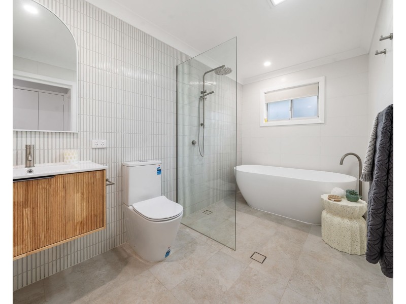 15 Rowbotham Street, Rangeville QLD 4350