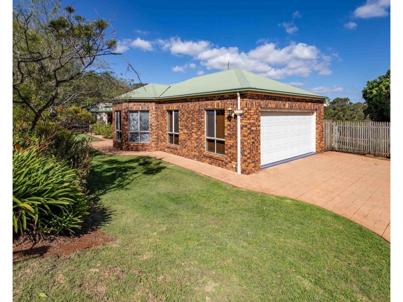14 Trafalgar Street, Middle Ridge QLD 4350