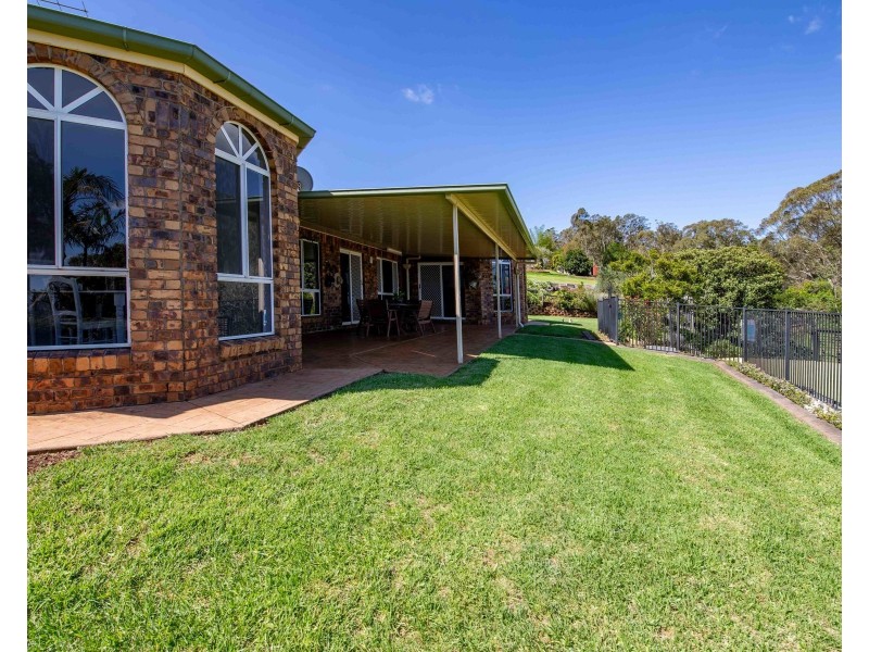 14 Trafalgar Street, Middle Ridge QLD 4350