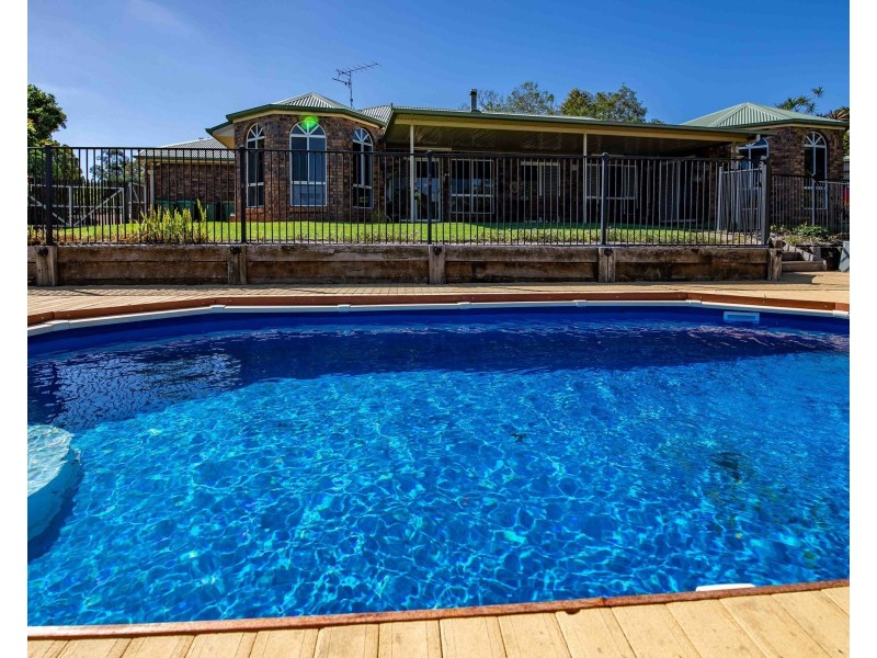 14 Trafalgar Street, Middle Ridge QLD 4350