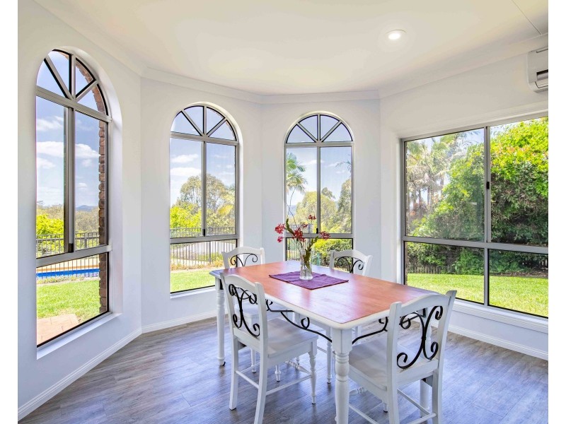 14 Trafalgar Street, Middle Ridge QLD 4350