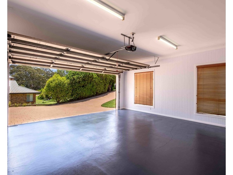 14 Trafalgar Street, Middle Ridge QLD 4350