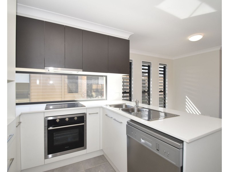 7/28 Ellis Street, Wilsonton QLD 4350