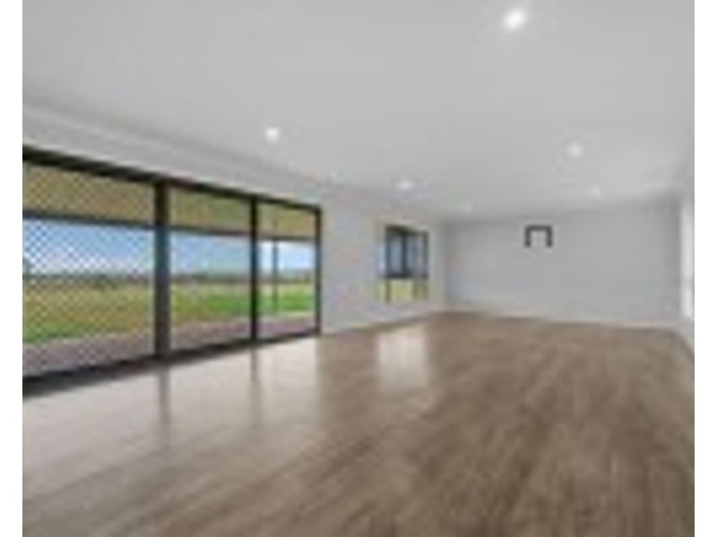 34 Gowrie Mountain School Road, Kingsthorpe QLD 4400