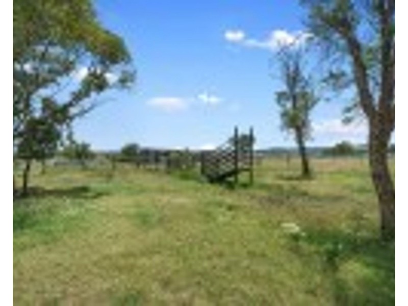 34 Gowrie Mountain School Road, Kingsthorpe QLD 4400