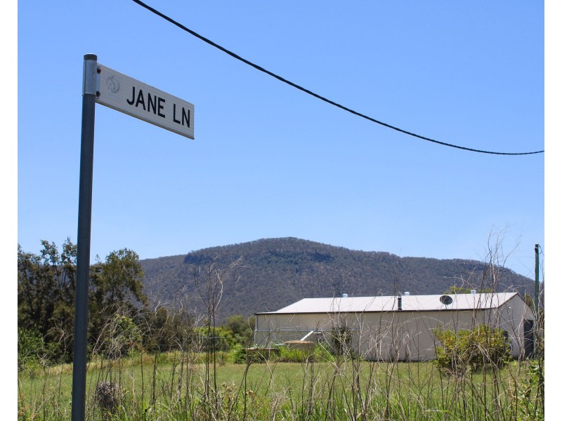 5 Jane Lane, Maryvale QLD 4370