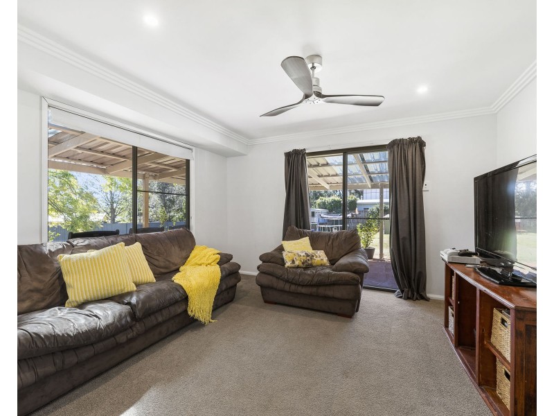 7 Glen Crescent, Highfields QLD 4352