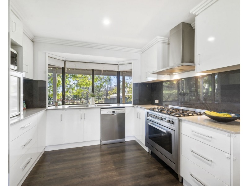 7 Glen Crescent, Highfields QLD 4352