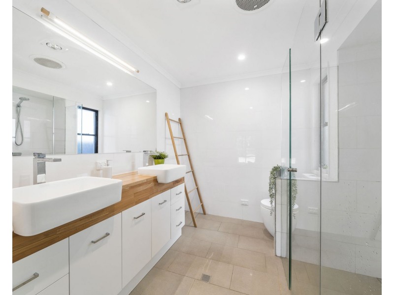 7 Glen Crescent, Highfields QLD 4352