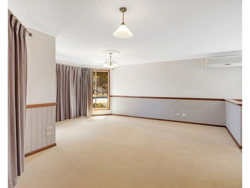 2 Tess Close, Middle Ridge QLD 4350