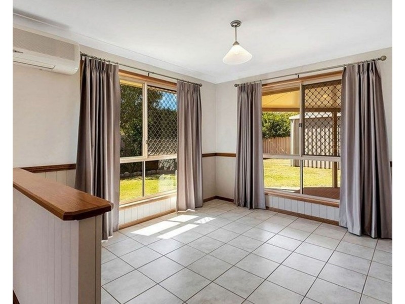2 Tess Close, Middle Ridge QLD 4350