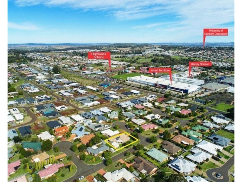 2 Tess Close, Middle Ridge QLD 4350