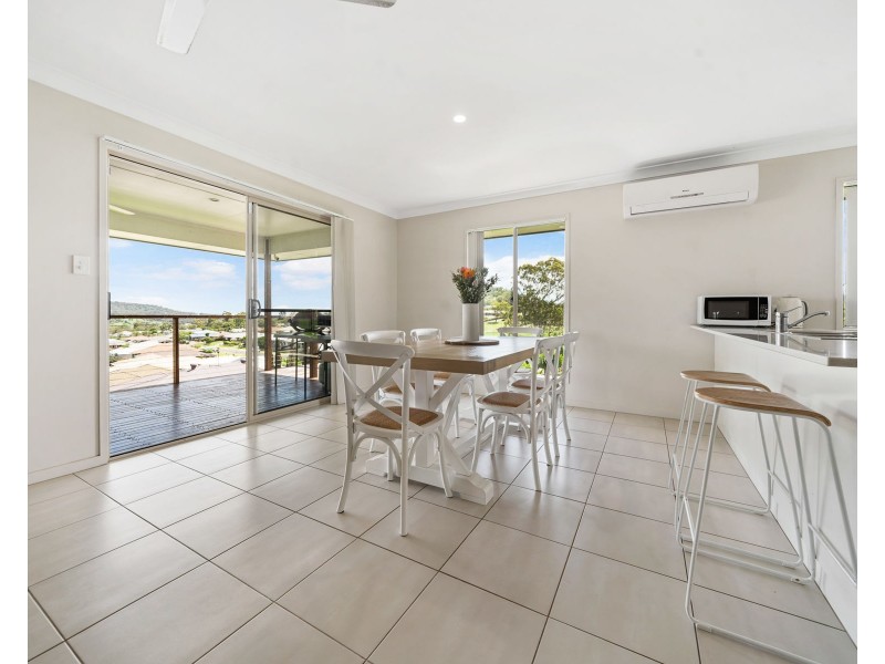 60 Alistair Street, Glenvale QLD 4350