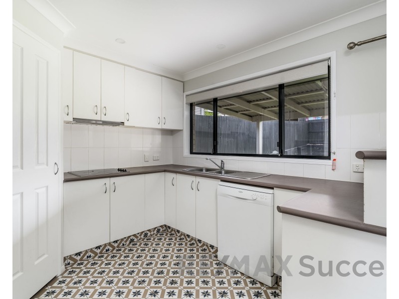6 Balonne Drive, Glenvale QLD 4350