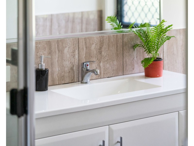 1 Jack Court, Murphys Creek QLD 4352