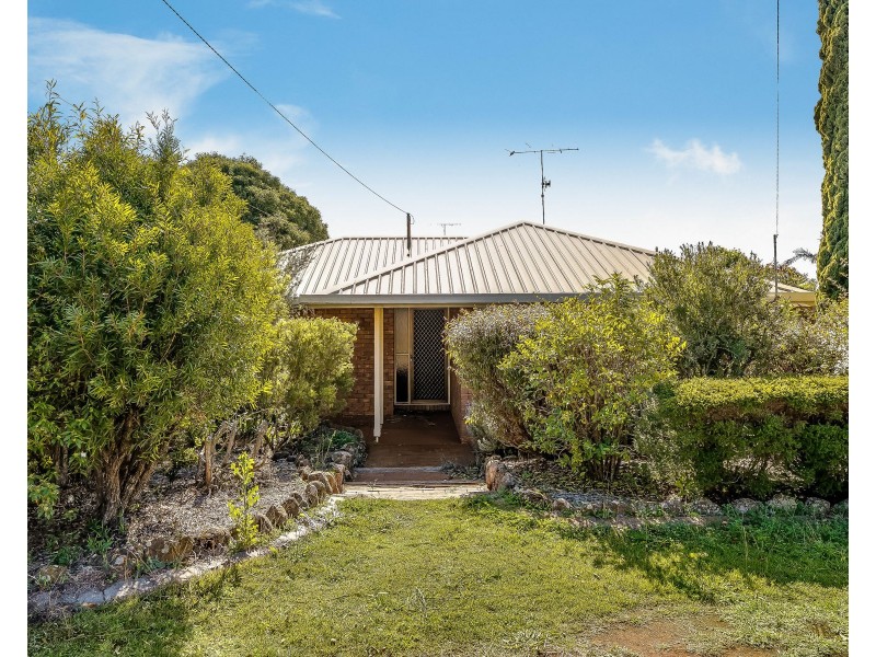 6 Maplewood Drive, Darling Heights QLD 4350